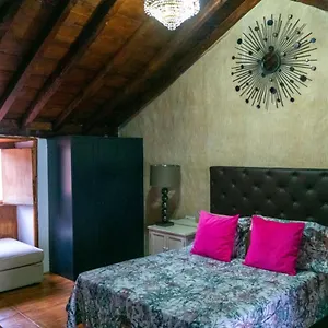 casa-lola-los-realejos.tenerifehoteles.net/